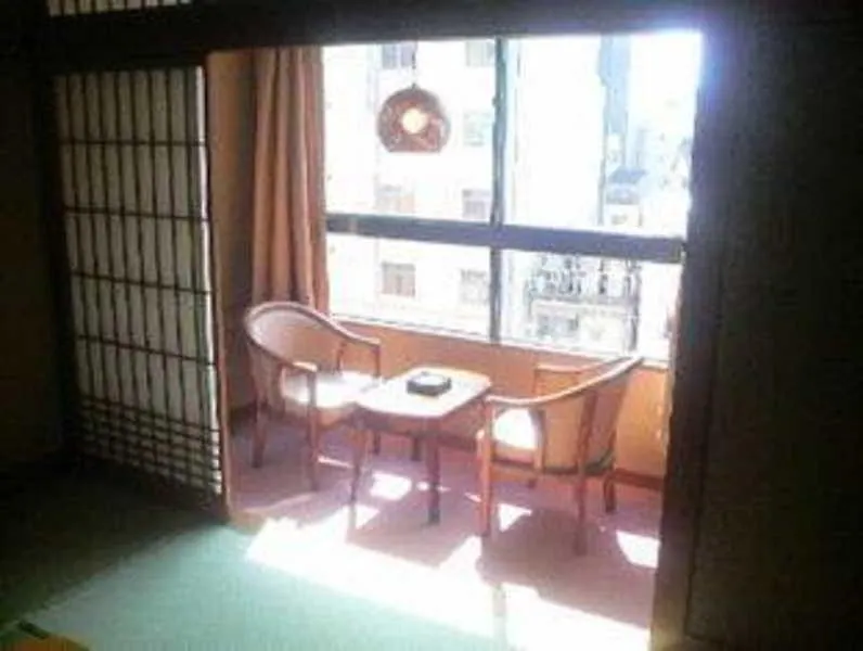 Kaneyoshi Ryokan Osaka 2*,