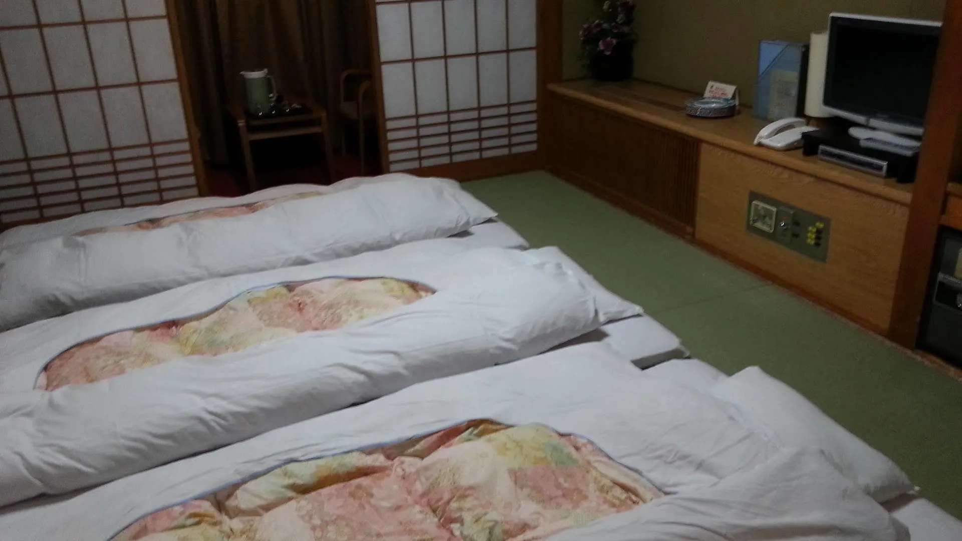 Kaneyoshi Ryokan Osaka