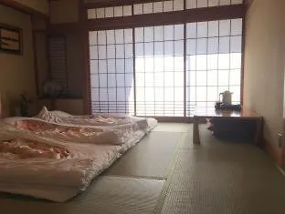 Kaneyoshi Ryokan Osaka