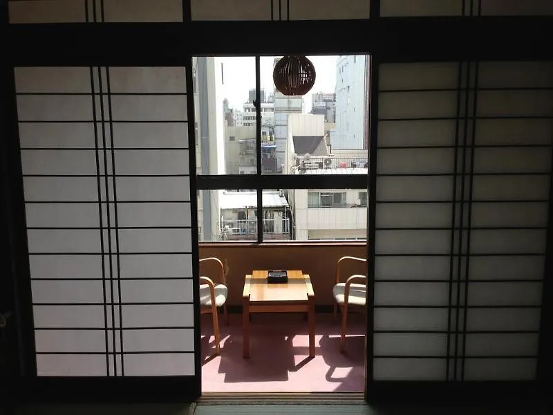 Kaneyoshi Ryokan Osaka 2*,  Japan